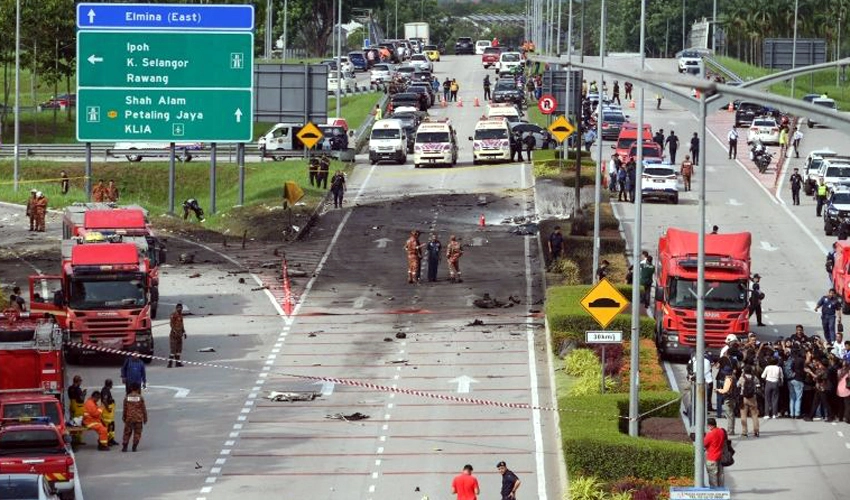 10 killed in light plane crash on street in Malaysia