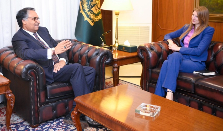 British envoy, Jalil Abbas Jilani discuss ways to expand bilateral cooperation