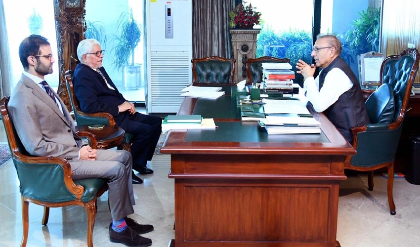 President Arif Alvi, Law Minister Irfan Aslam discuss general elections