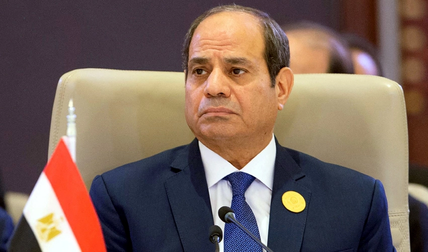 Egypt's Sisi rejects Gaza refugee influx, blames Israel for aid block