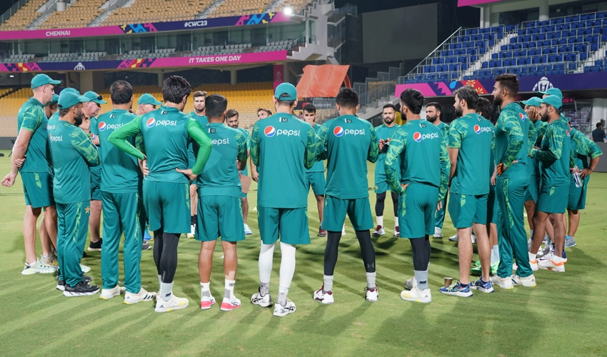 Pakistan take on South Africa today with hope to roar back into World Cup