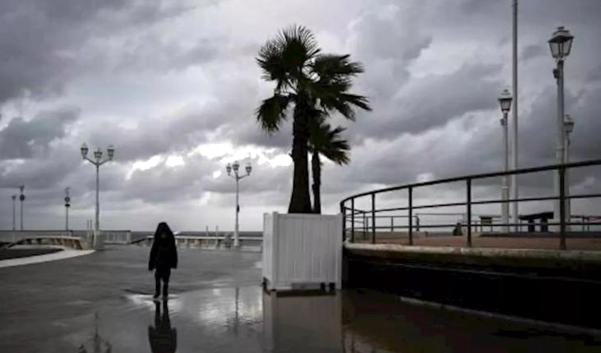 Storm Ciaran triggers weather alert in northwestern Europe