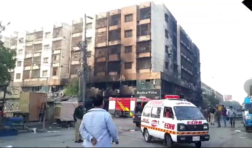 Five killed, shopping mall gutted in fire near Karachi's Ayesha Manzil