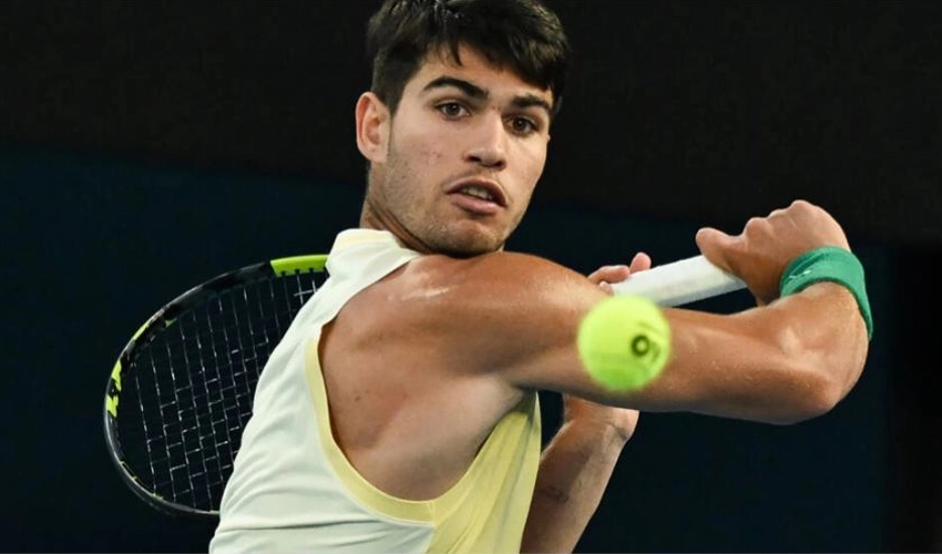 Alcaraz storms into Australian Open quarter-final against Zverev