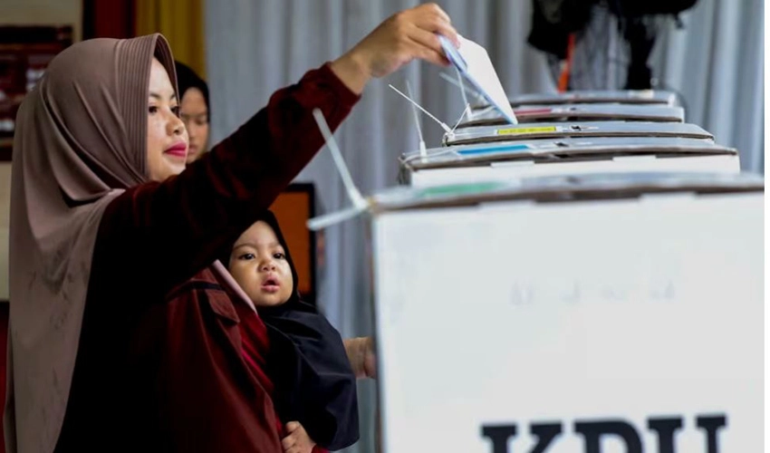 Indonesia counts votes in presidential race amid calls for clean election