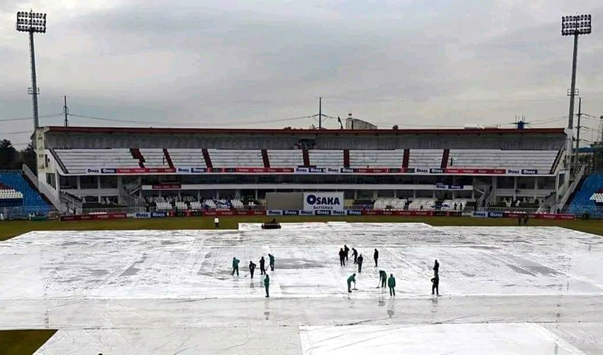 PSL 9: Lahore Qalandars-Peshawar Zalmi match cancelled due to rain