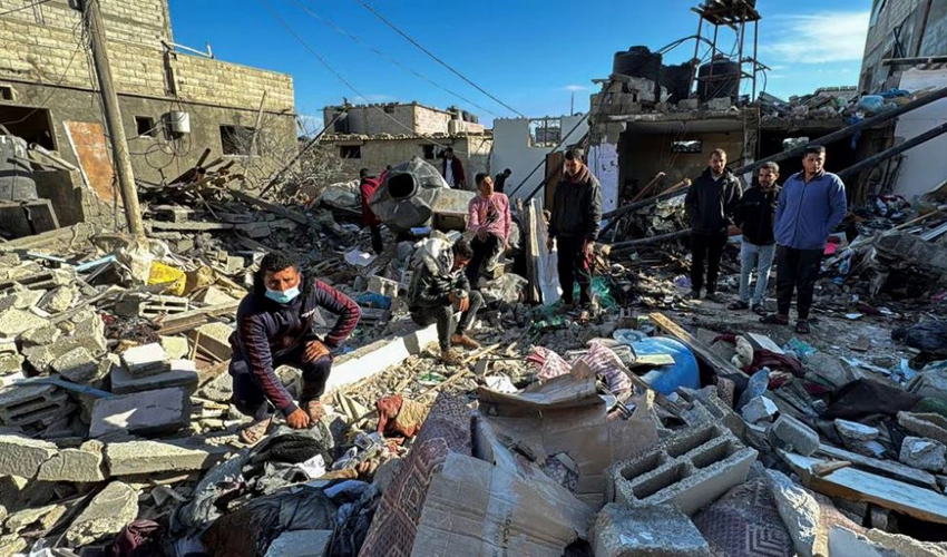 Aid boat readied as Gaza fighting rages before Ramazan