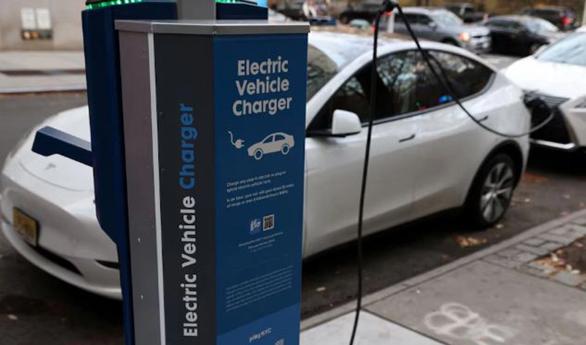 Electric cars credited with lower CO2 emissions in US neighborhoods