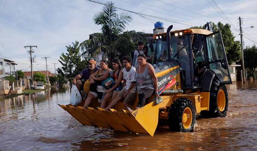 Brazil flooding death toll surpasses 100