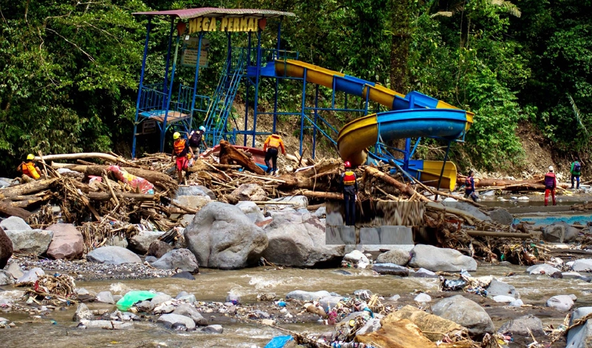 Indonesia floods kill 67 as rescuers race to find missing