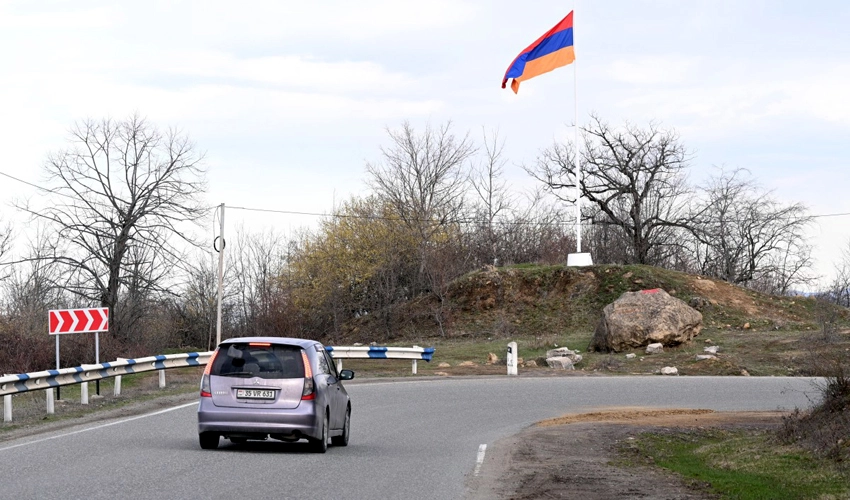 Armenia returns four border villages to Azerbaijan