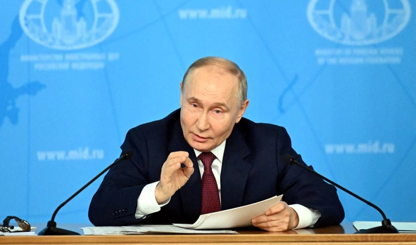 Putin says Ukraine must withdraw troops, end NATO bid for peace talks