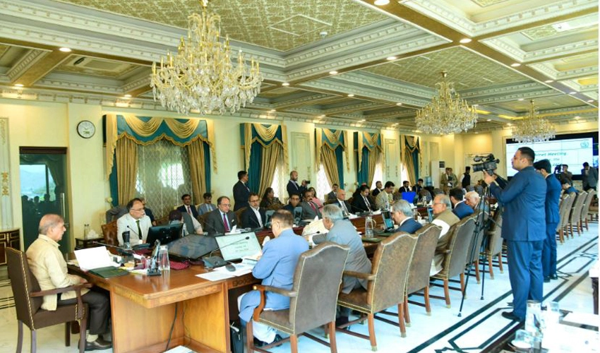 Federal cabinet endorses Azm-e-Istehkam, PM says misunderstandings being spread about it