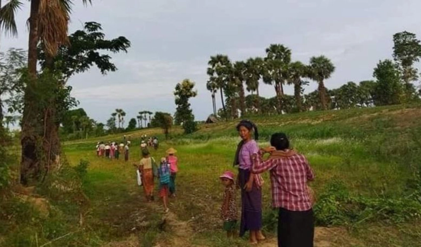 Clashes in northern Myanmar town enter second day