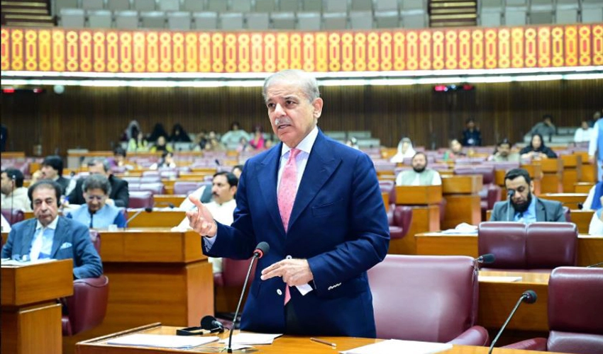 PM Shehbaz Sharif asks PTI founder to sit together and resolve issues