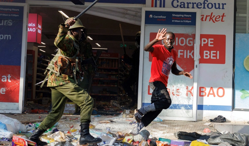 Kenya police fire rubber bullets, tear gas at protesters after President Ruto urges talks