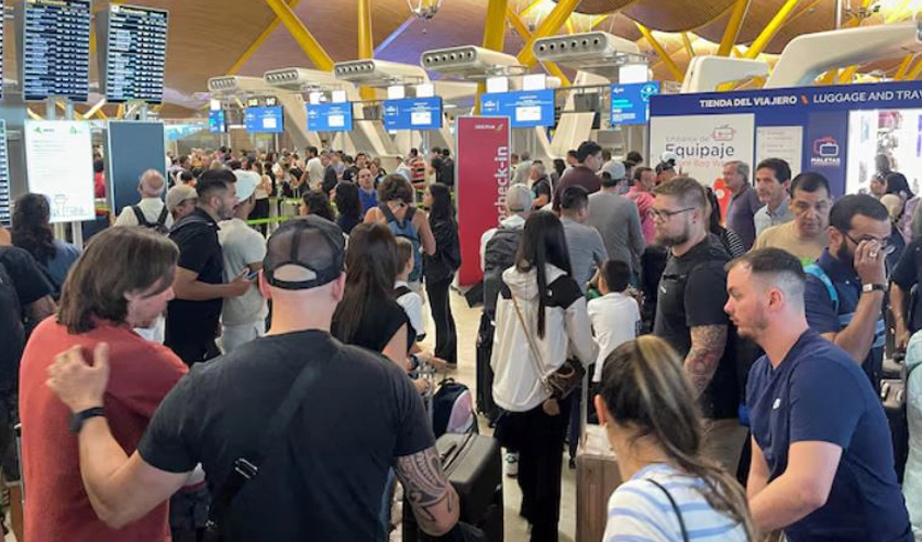 Global cyber outage grounds flights and disrupts businesses