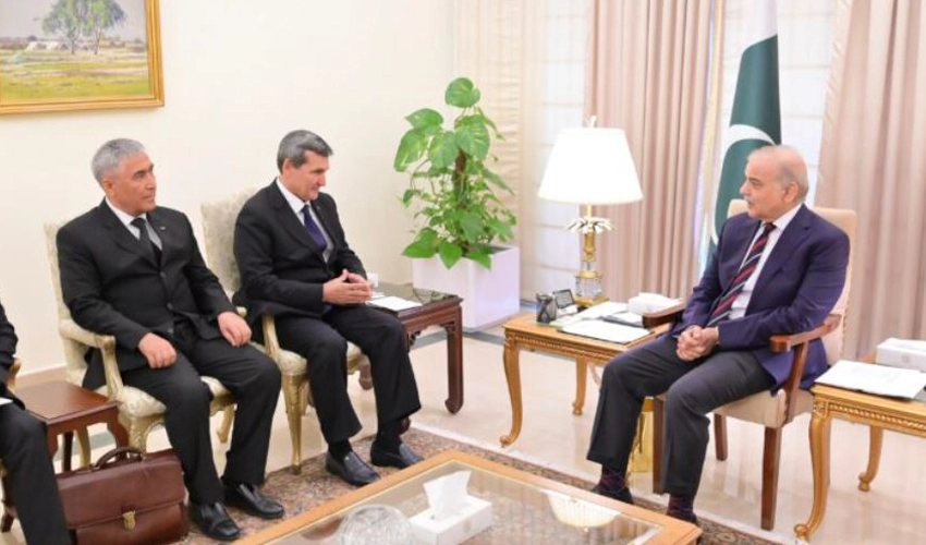 PM invites Turkmen companies to benefit from promising investment climate in Pakistan